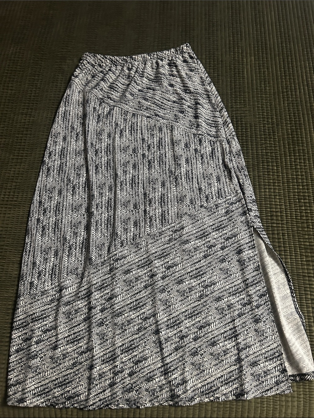 Notations Black and White Chevron Maxi Skirt with Side Slit - Picture 1 of 2